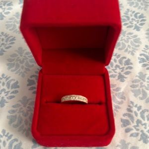 Half eternity diamond ring